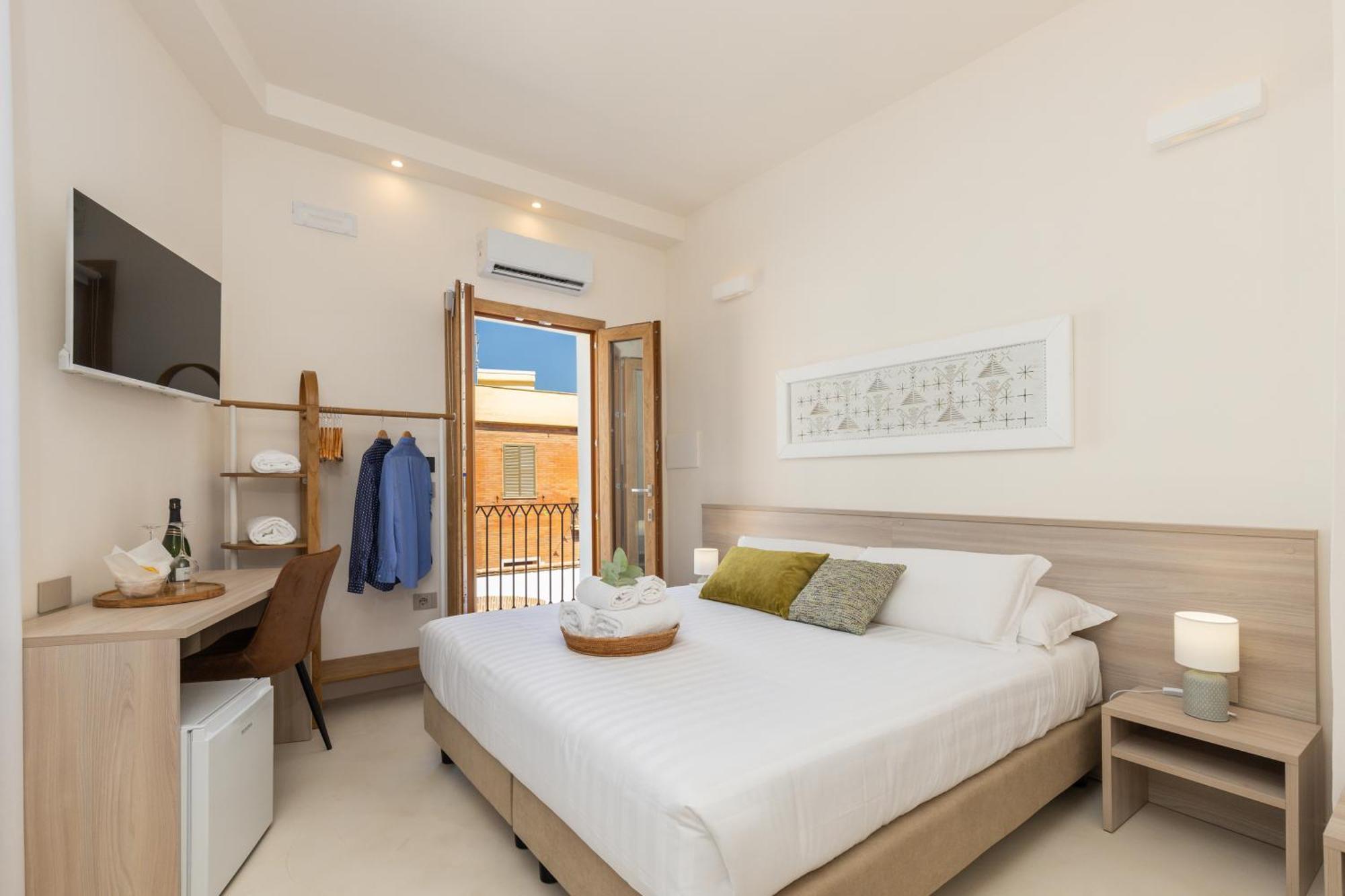 Ausentu Guest House Tortolì Eksteriør billede