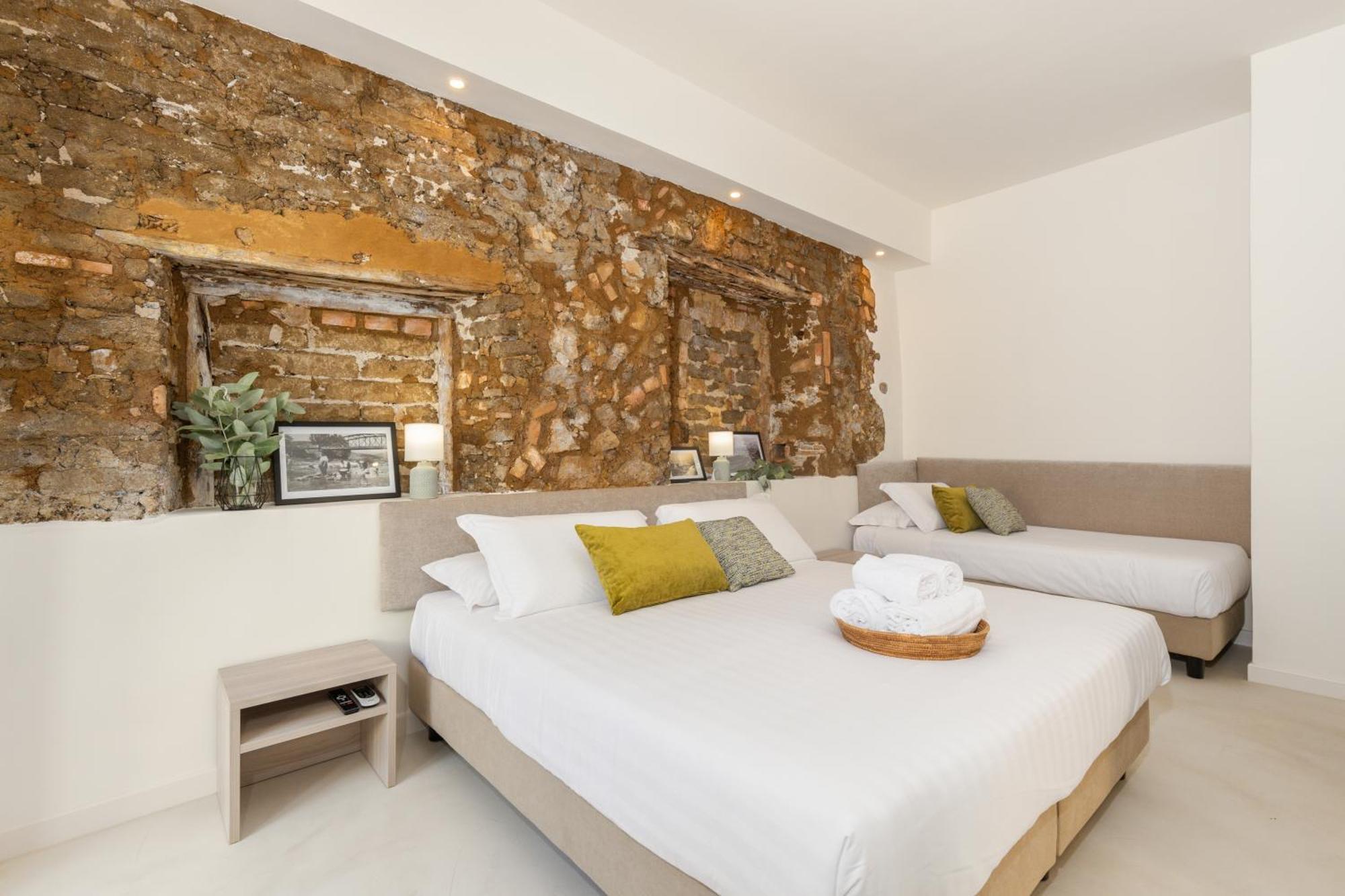 Ausentu Guest House Tortolì Eksteriør billede