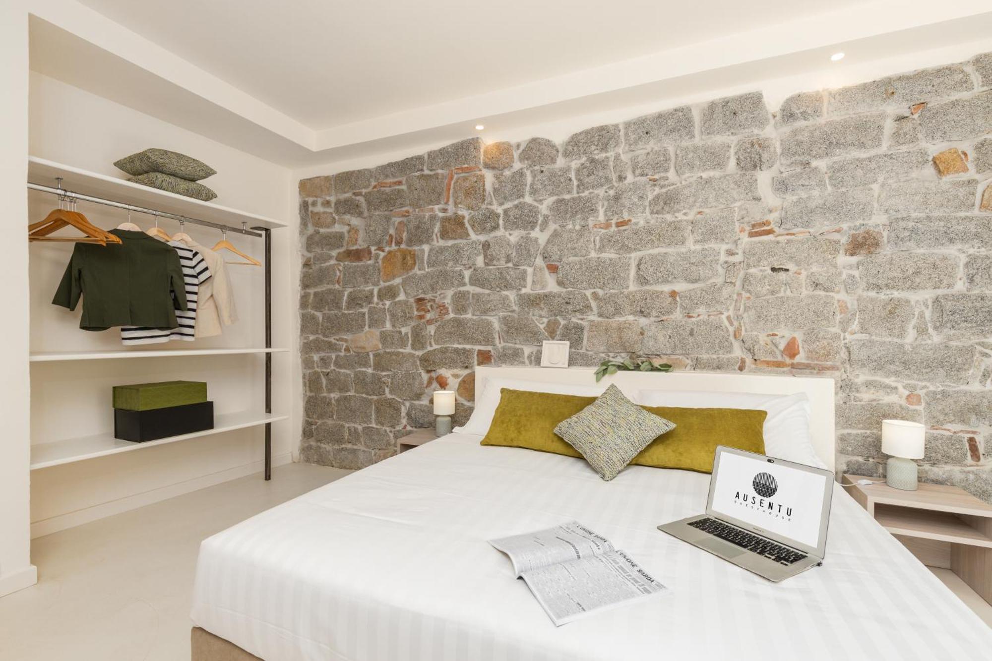 Ausentu Guest House Tortolì Eksteriør billede